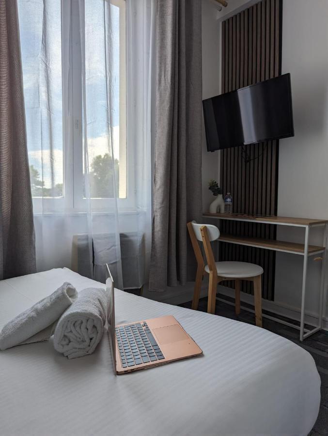 Hotel Le Lion D'Or Берне Экстерьер фото