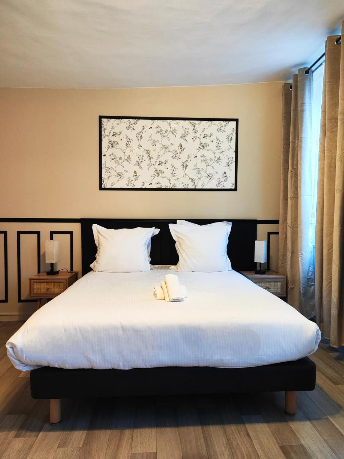 Hotel Le Lion D'Or Берне Экстерьер фото
